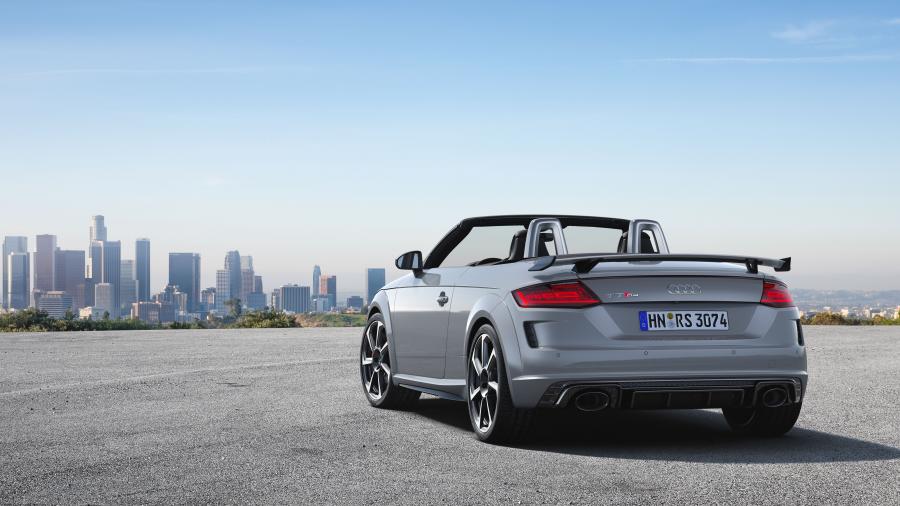  Audi TT RS Roadster (8S) 2019 года  (WW) (фото 8 из 25)